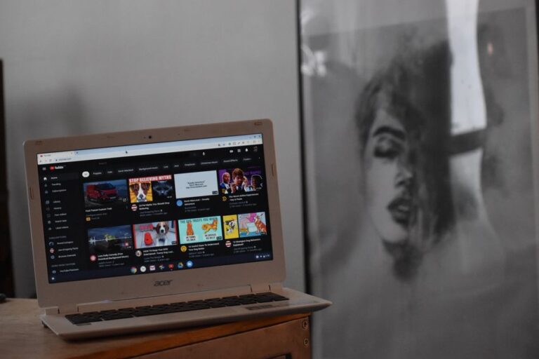 Youtube videók elhelyezése w3c szabványos kódokkal 6 YouTube videó