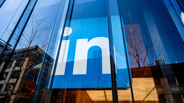 LinkedIn: Öt százalékos elbocsátás a munkavállalóknál!